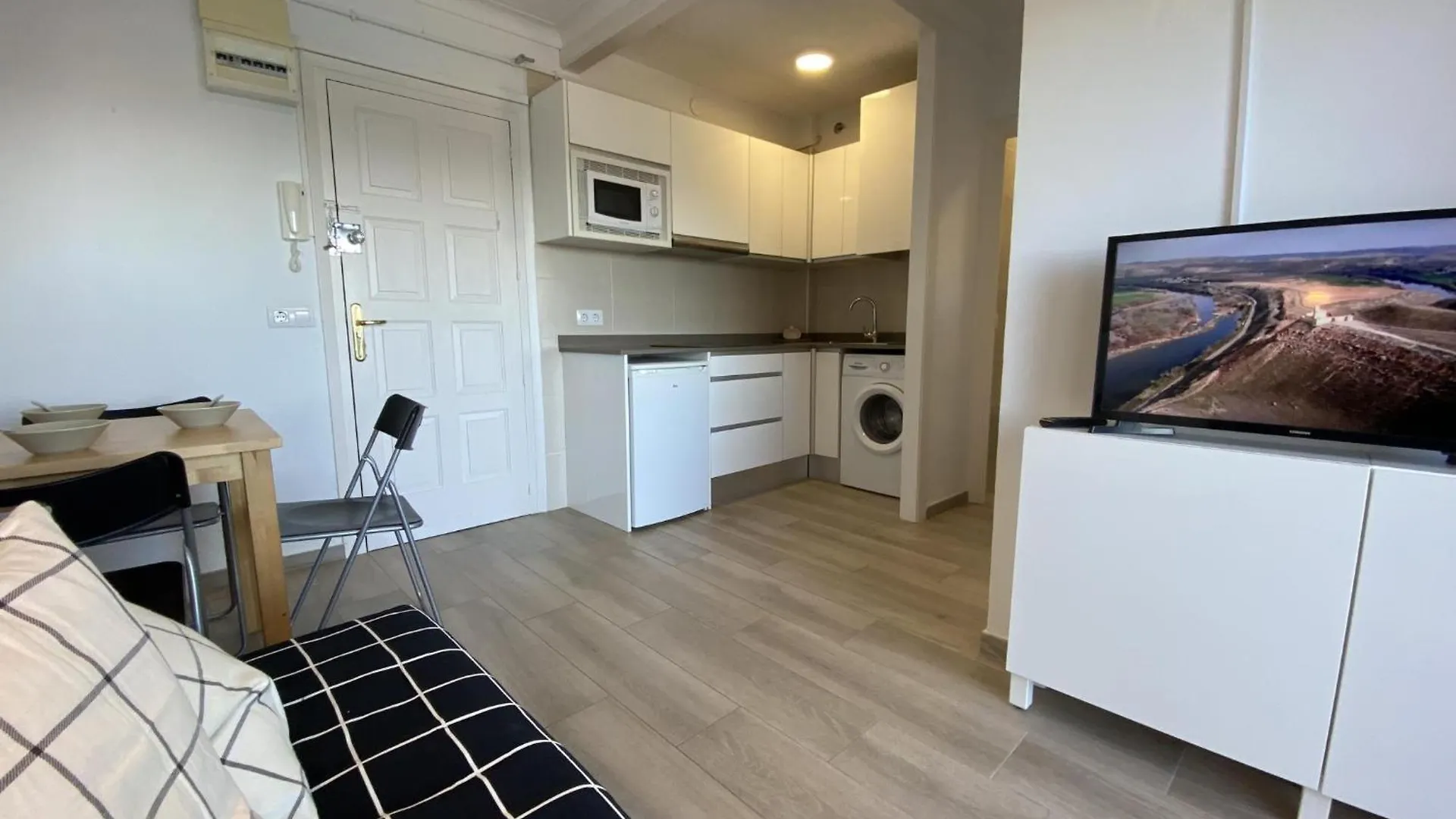 21107 Sea View Apartment L'Escala