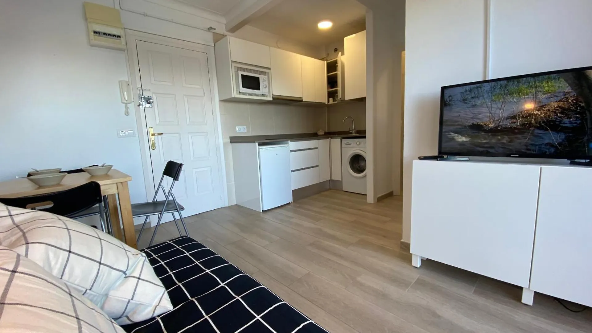 21107 Sea View Apartment L'Escala